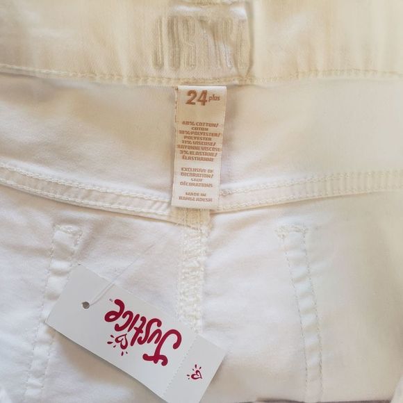 Justice Girl's plusButton Front Cuffed Jean Shorts - Picture 3 of 8